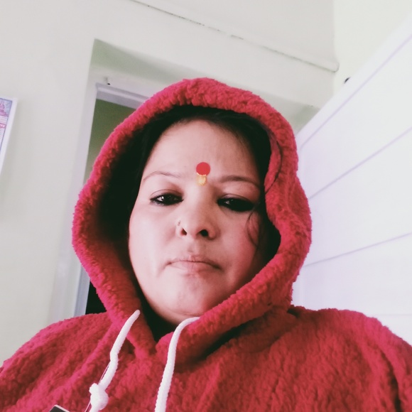 Meet your Posher, Sapna - Picture 1 of 1